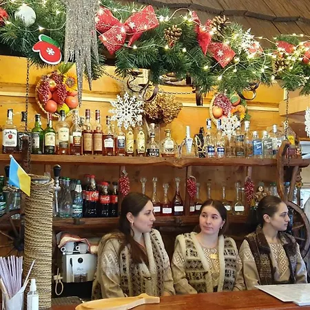 Apartament відпочинково- оздоровчий комплекс опака з форельником Skhidnytsia