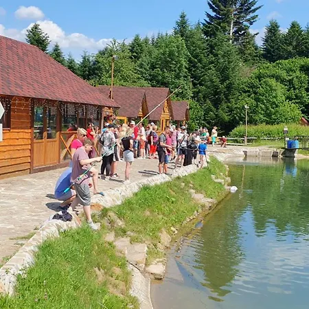 Apartment відпочинково- оздоровчий комплекс опака з форельником