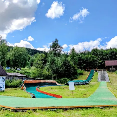 відпочинково- оздоровчий комплекс опака з форельником Skhidnytsia